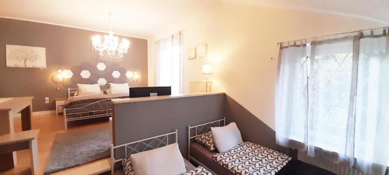 Home Suite Home Bed & Breakfast Meran Buitenkant foto