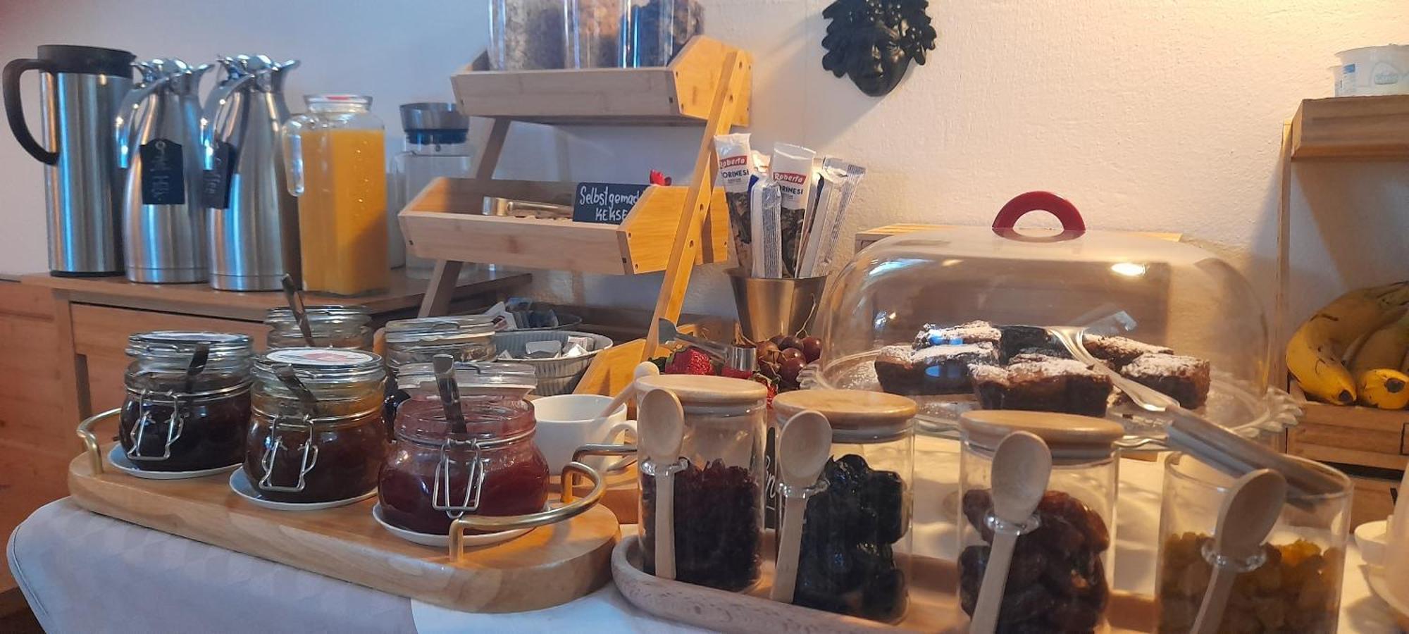 Home Suite Home Bed & Breakfast Meran Buitenkant foto